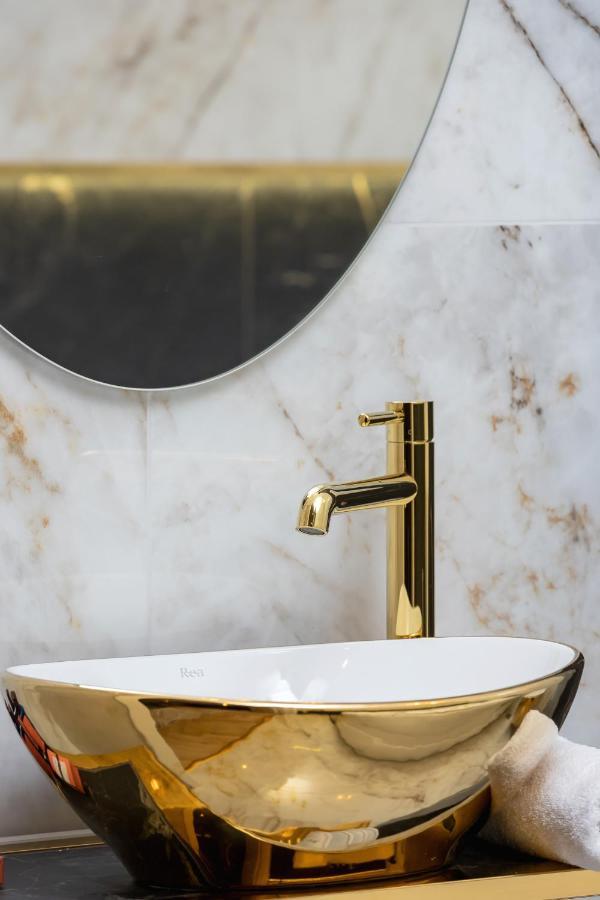 Kazimierz Studio With Jacuzzi By Renters Prestige Cracovia Exterior foto